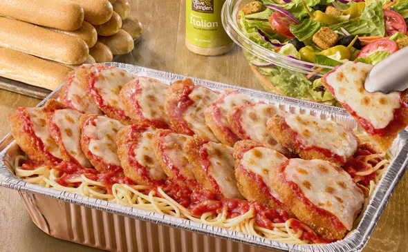 Family-Style Chicken Parmigiana Bundle